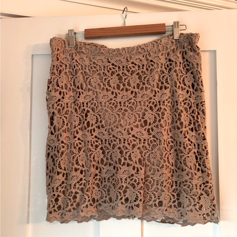 Willi Smith lace mini, size L
